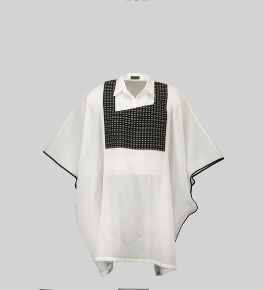 White Alia Baré Agbada Shirt with black and white woven print details and elegant kimono sleeves.